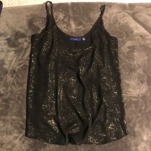 🚫SOLD on eBay🚫 Black & Gold flowy tank top